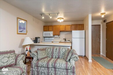 03-Living Room_MAX2847