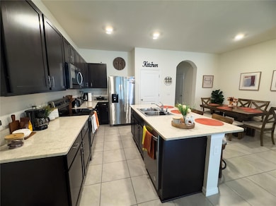 2922 Boxwood Grove Row, Wesley Chapel, FL 33543 - photo 3