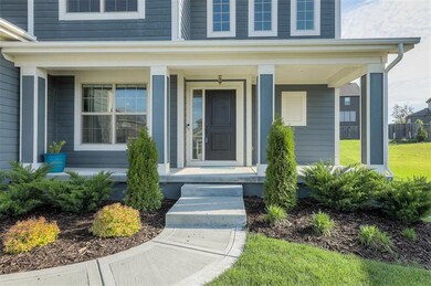 1540 SW Cross Creek Dr, Lee's Summit, MO 64082 - photo 4