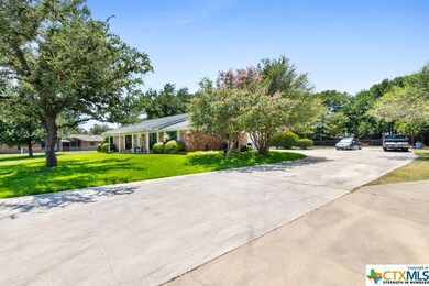 702 Cedar Dr, Copperas Cove, TX 76522 - photo 3