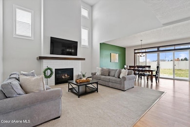07-Living Room