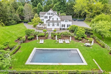 331 Round Hill Rd, Greenwich, CT 06831 - photo 4
