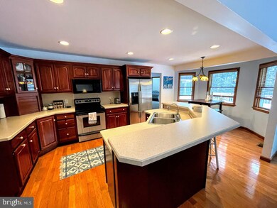 9 N Fairway Cir, Hazleton, PA 18202 - photo 7