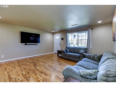 13050 S Mulino Rd, Mulino, OR 97042 - photo 3