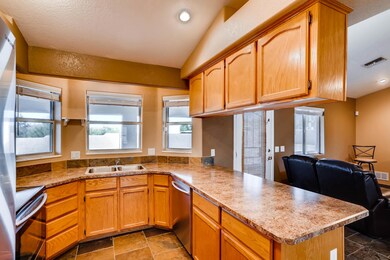 5234 E Pioneer St Apache-MLS_Size-011-25