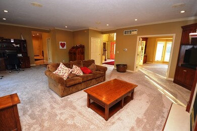 1717 S Hiland Dr, Frankfort, IN 46041 - photo 6