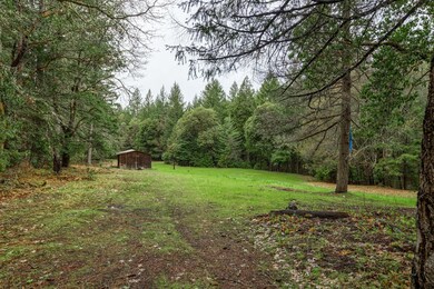 1935 Azalea Dr, Grants Pass, OR 97526 - photo 6