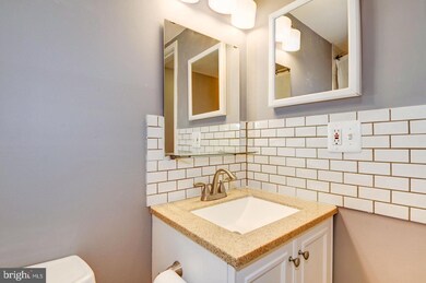 8611 Sacramento Dr unit B, Alexandria, VA 22309 - photo 6