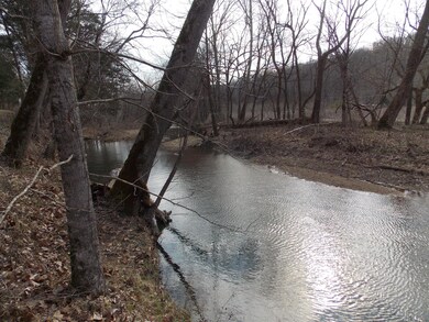 0 Hurricane Creek Rd unit 1710352, Linden, TN 37096 - photo 2