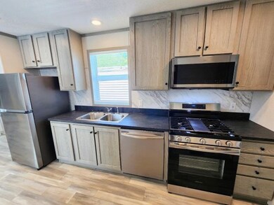 5810 U S 20 unit 76, Wakeman, OH 44889 - photo 4