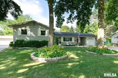 41 Parklane Cir, Bettendorf, IA 52722 - photo 3