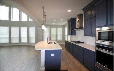 147 N Almondell Way, the Woodlands, TX 77354 - photo 7