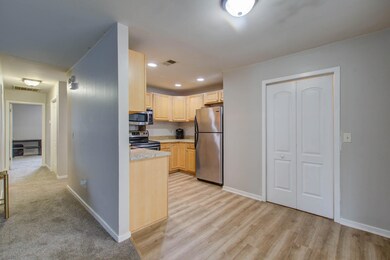6211 (10)