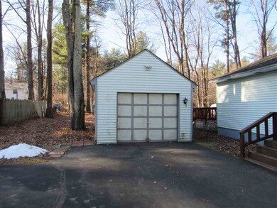 163 Ridgefield Dr, Milford, NH 03055 - photo 5