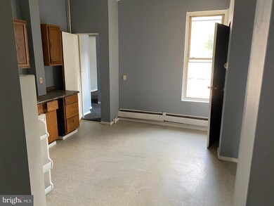 117 N 3rd St unit 2, Reading, PA 19601 - photo 7