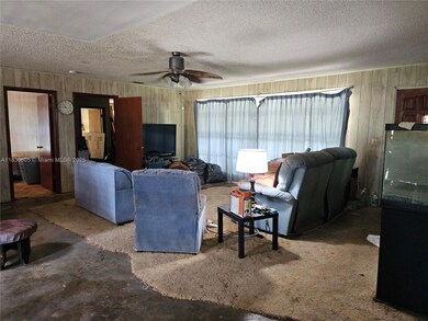 2050 Evans Rd, Labelle, FL 33935 - photo 5