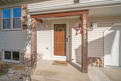 3690 E Elm Rd, Oak Creek, WI 53154 - photo 2