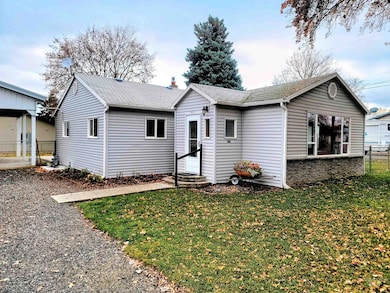 3719 16th St, Lewiston, ID 83501 - photo 2