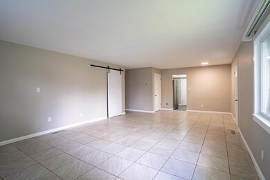 Brentnell Ave-11 2