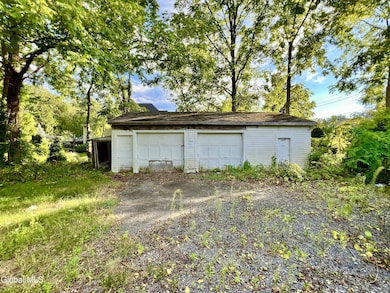 2808 Troy Schenectady Rd, Schenectady, NY 12309 - photo 7