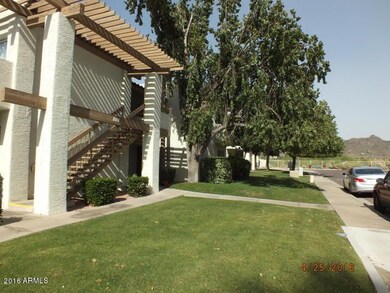 808 E Lawrence Ln unit 205, Phoenix, AZ 85020 - photo 2