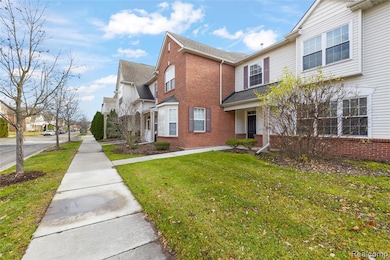 29030 Cullen Dr, Romulus, MI 48174 - photo 2