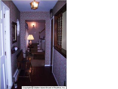 791 Clove Rd, Staten Island, NY 10310 - photo 3