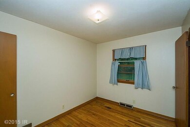 2517 SE 7th St, Des Moines, IA 50315 - photo 2
