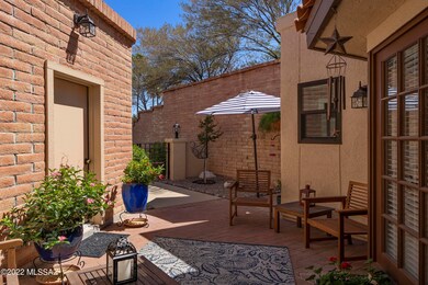 Front Courtyard Area Shot 2