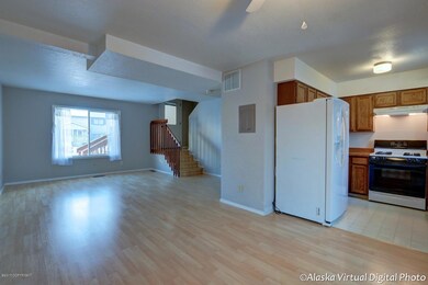 Living Room / Kitchen