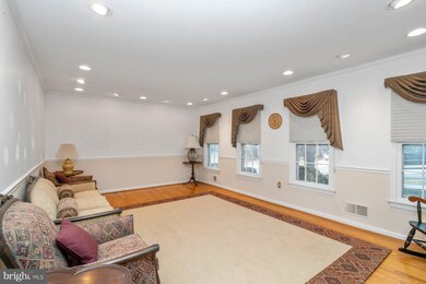 10931 Swansfield Rd, Columbia, MD 21044 - photo 6