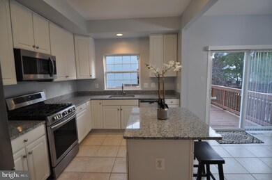 13102 Rosebay Dr, Germantown, MD 20874 - photo 6