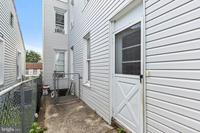 643 S 9th St, Columbia, PA 17512 - photo 4
