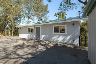 8557 Mcatee St, Valley Springs, CA 95252 - photo 5