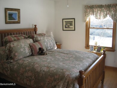 40 Notch Rd, Adams, MA 01220 - photo 6