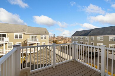 Entry Deck - Overlook OOB