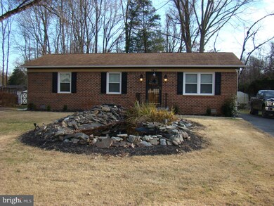 9817 Meadowview Dr, Newburg, MD 20664 - photo 3