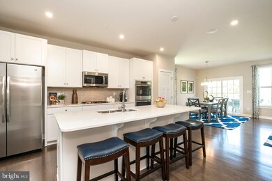 823 Fountain Trail, Kennett Square, PA 19348 - photo 4