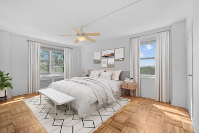 Briar Oaks unit 609, Bronx, NY 10471 - photo 4