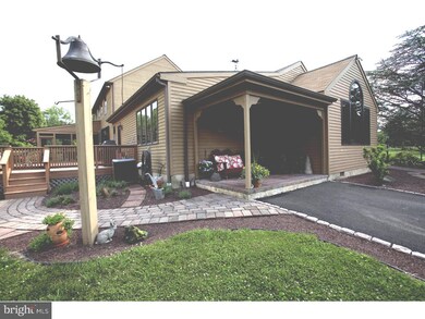 6616 Blueberry Ln, Pipersville, PA 18947 - photo 5