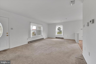 2525 Mckinley Ave, Reading, PA 19609 - photo 6