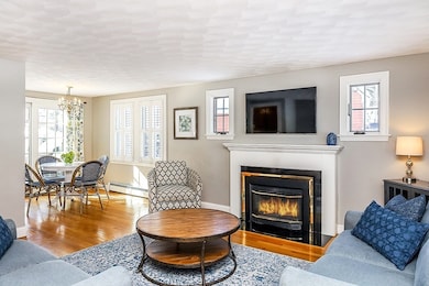 211 School St, Westwood, MA 02090 - photo 4