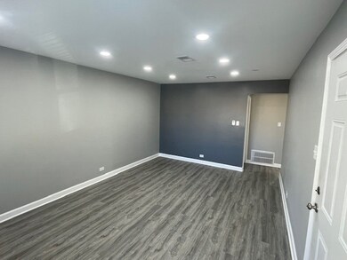 432 Hickory St unit 1, Chicago Heights, IL 60411 - photo 4