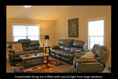 1154 W Sugarberry Ct, Bloomington, IN 47404 - photo 4