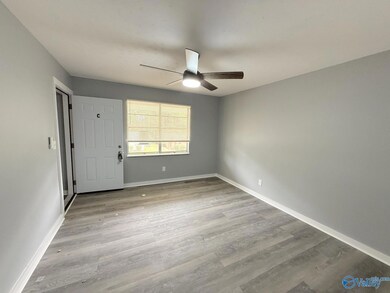 3606 Mc Vay St SW unit D, Huntsville, AL 35805 - photo 6