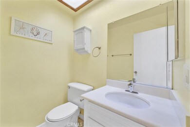 9903 Cedar St unit 9, Bellflower, CA 90706 - photo 7