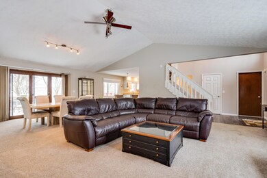 10825 Sierra Woods Cir, Plain City, OH 43064 - photo 5