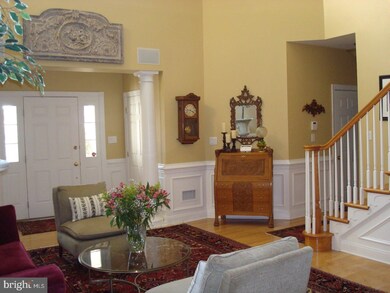 215 Sydney Rd, Southampton, PA 18966 - photo 3