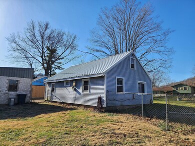 6036 Old Logan Rd SE, Lancaster, OH 43130 - photo 5