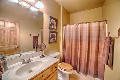 untitled-3373_HDR